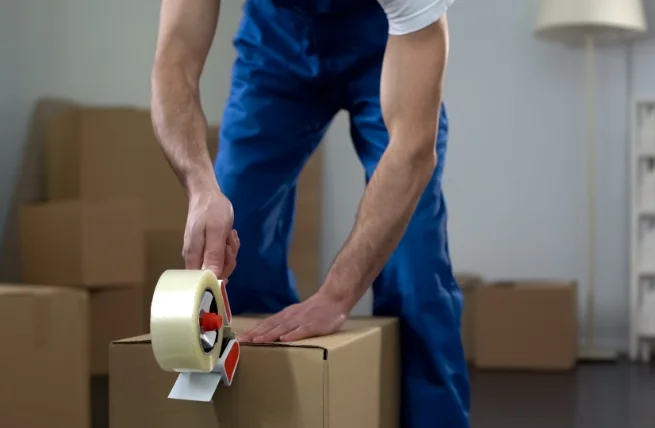 Moving in Lakewood: Large Households, Large Loads
